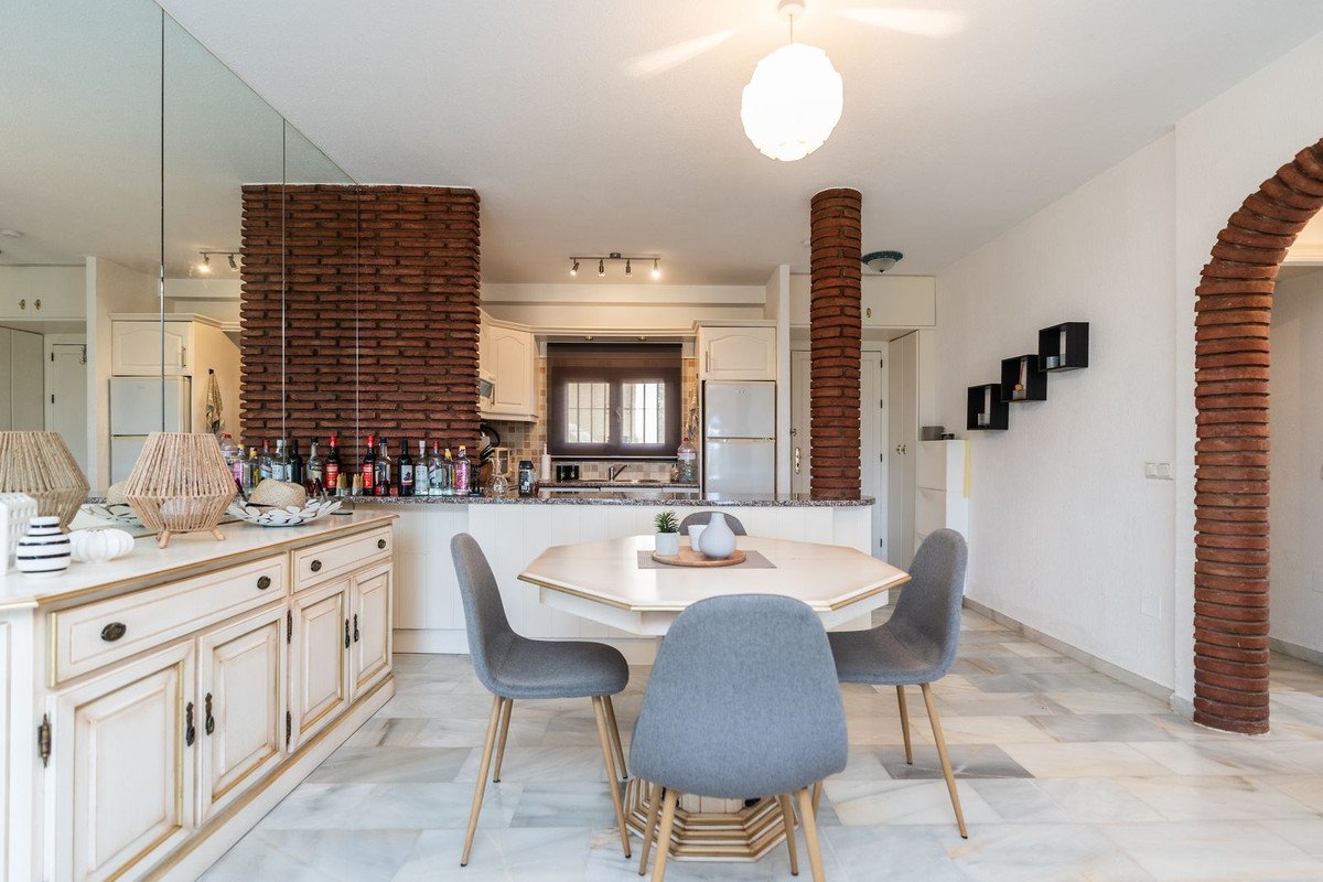 2 Bed Ground Floor Apartment in Reserva de Marbella