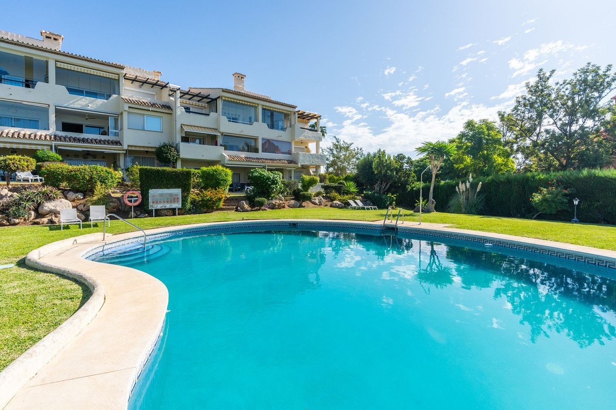 2 Bed Ground Floor Apartment in Reserva de Marbella