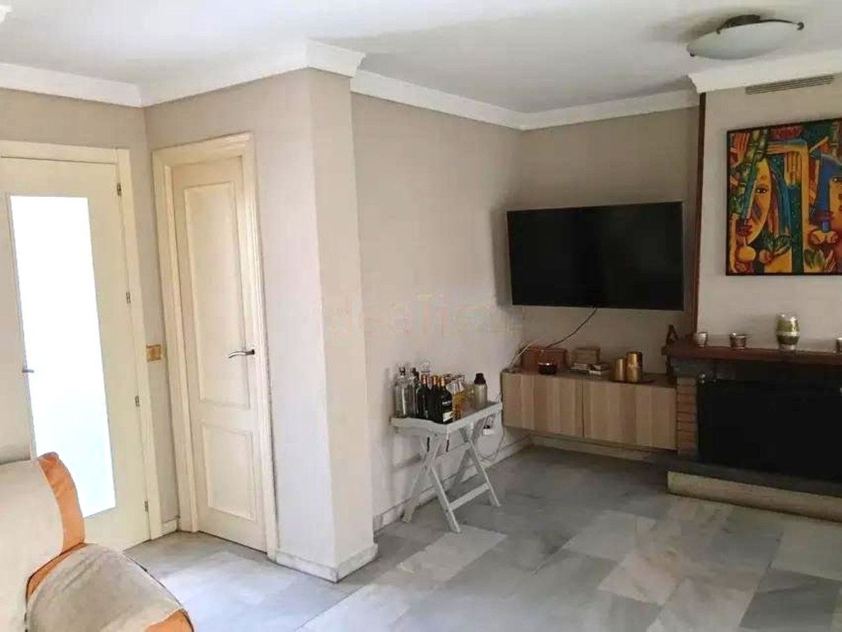 3 Bed Townhouse in El Pinillo