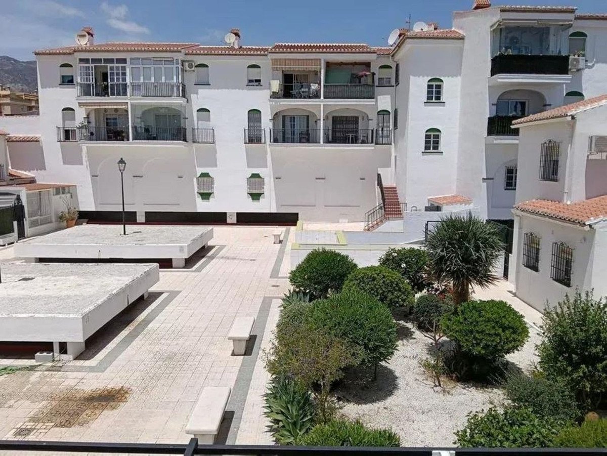 3 Bed Townhouse in El Pinillo