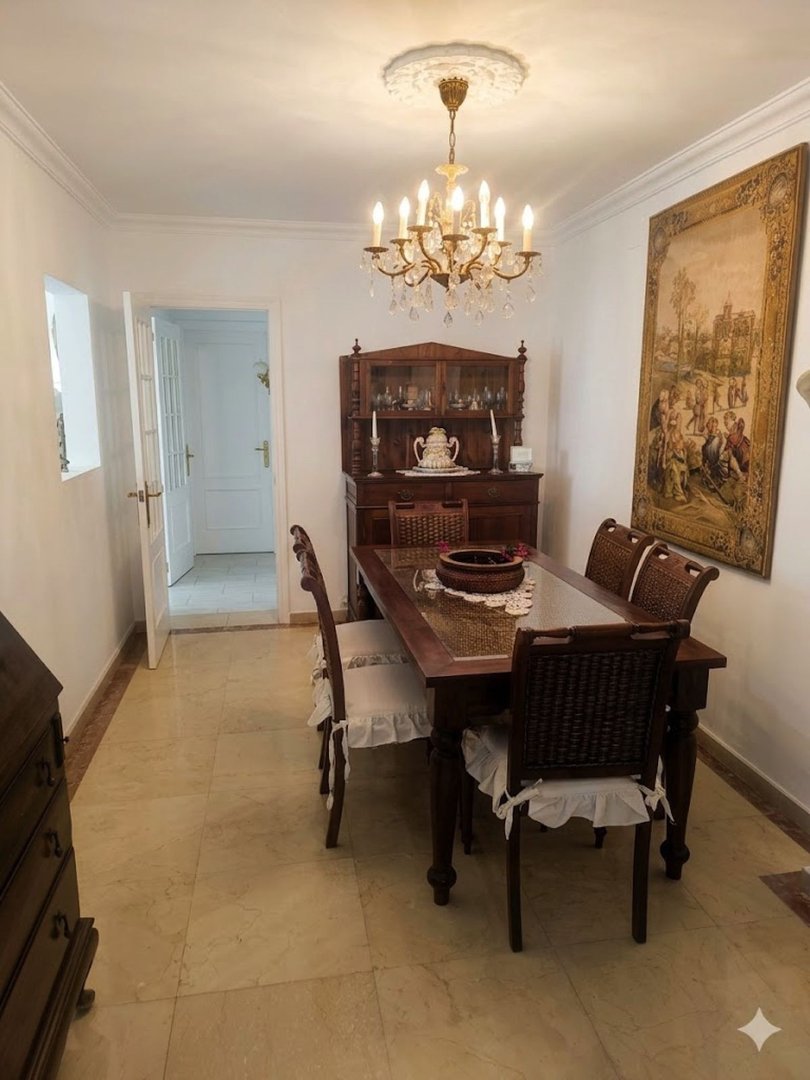 4 Bed Townhouse in Nueva Andalucía