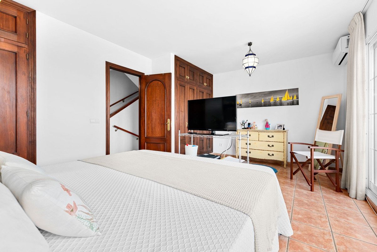 3 Bed Townhouse in Estepona