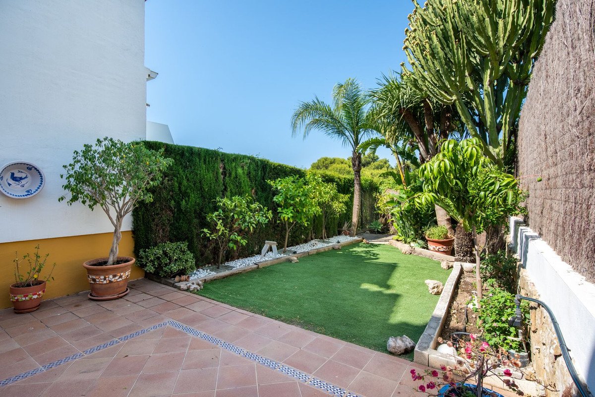 3 Bed Townhouse in Estepona