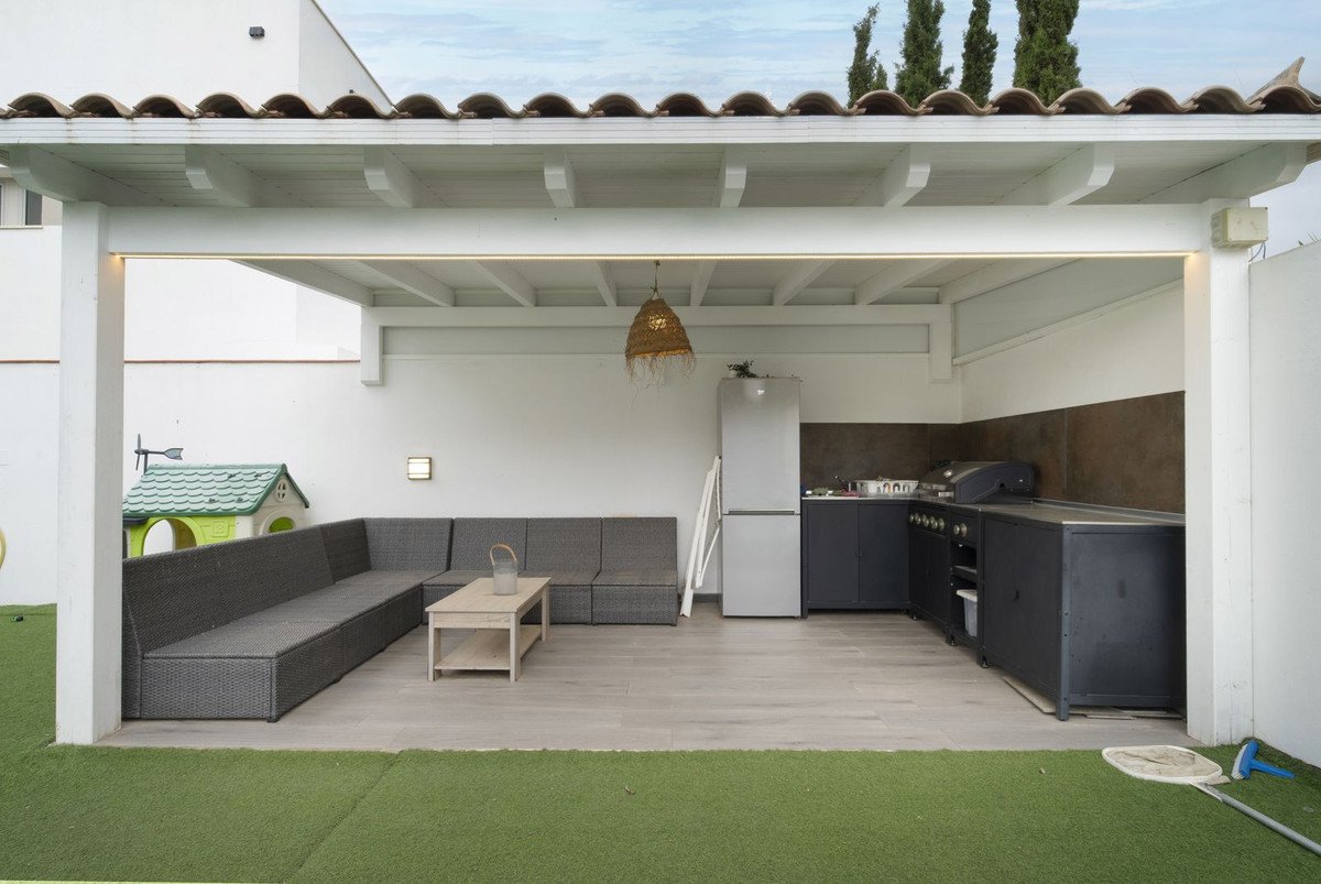 3 Bed Detached Villa in Málaga