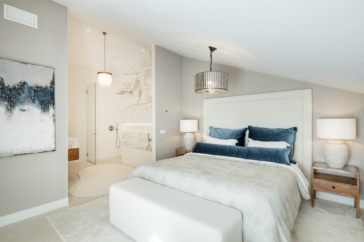 5 Bed Penthouse Duplex in The Golden Mile