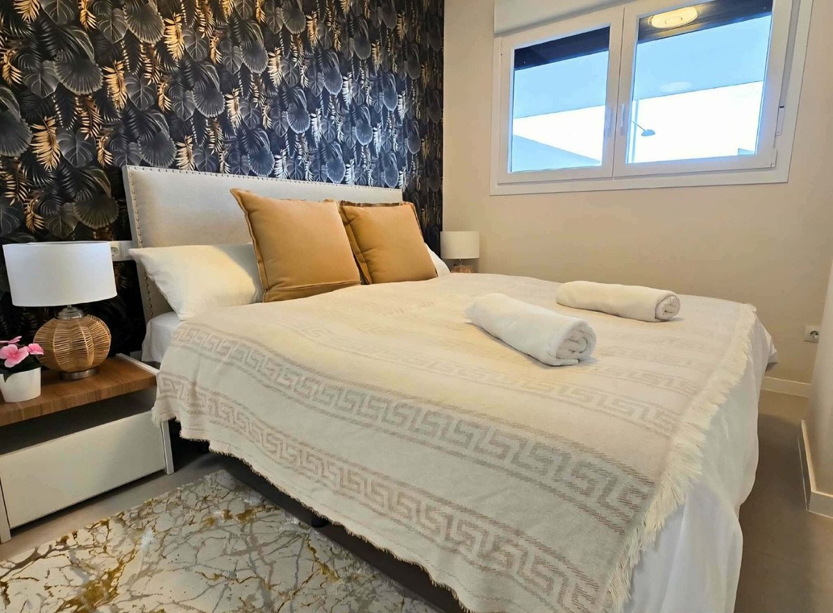 2 Bed Ground Floor Apartment in Estepona