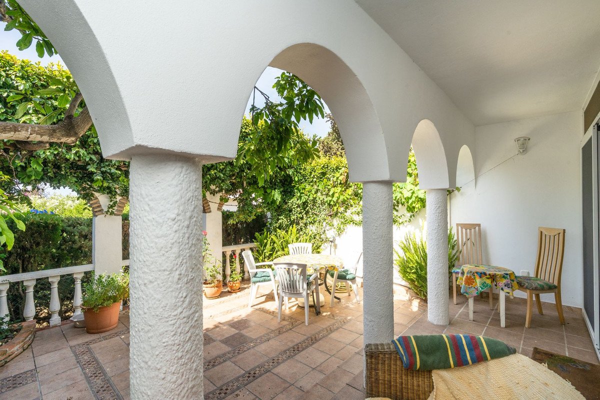 2 Bed Townhouse in Costabella