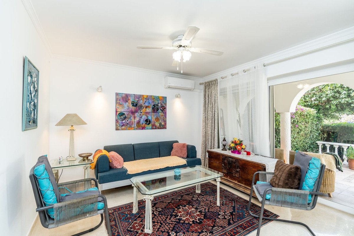 2 Bed Townhouse in Costabella