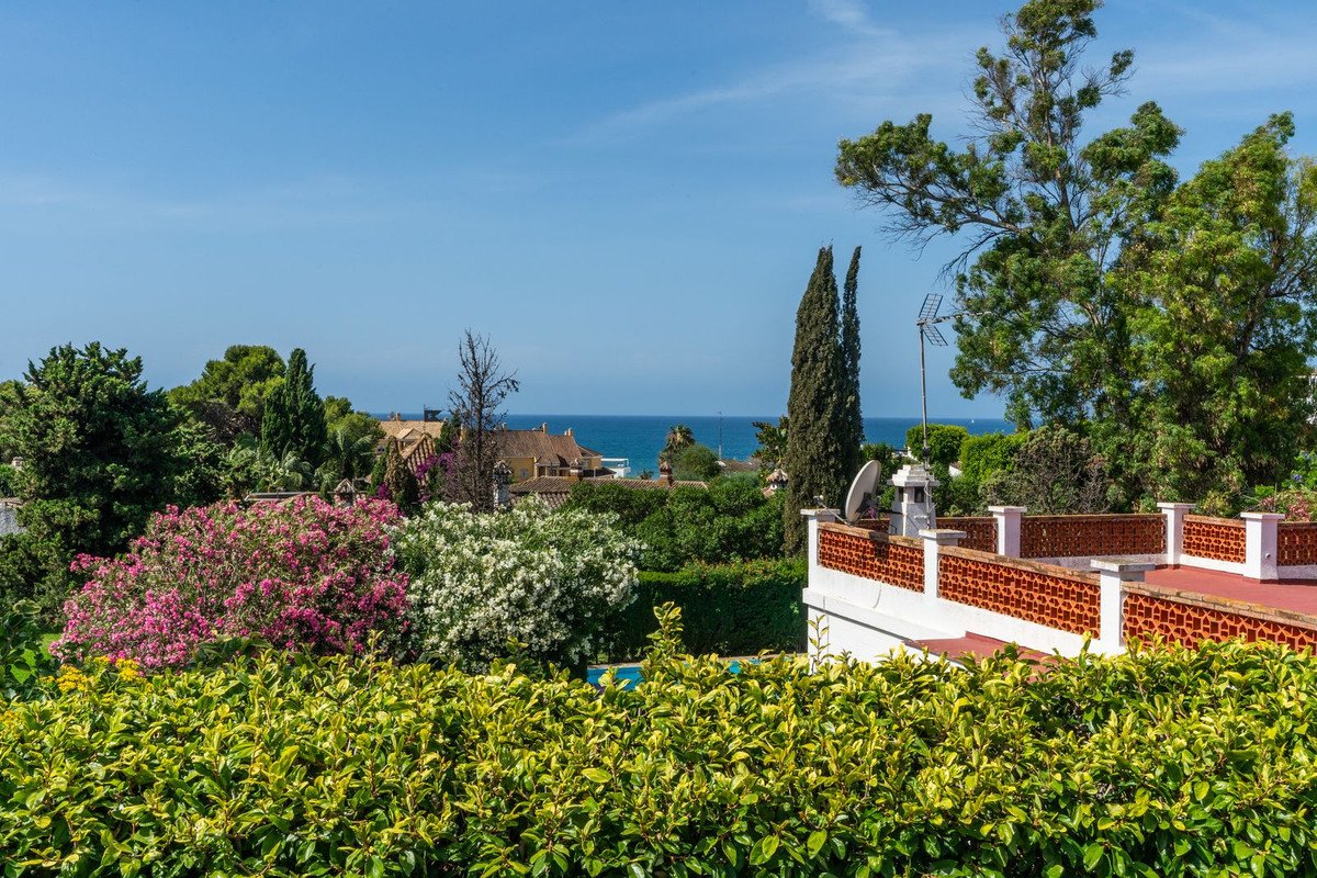 2 Bed Townhouse in Costabella