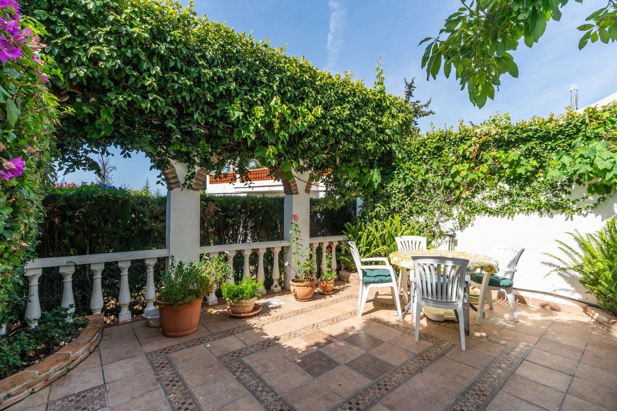 2 Bed Townhouse in Costabella