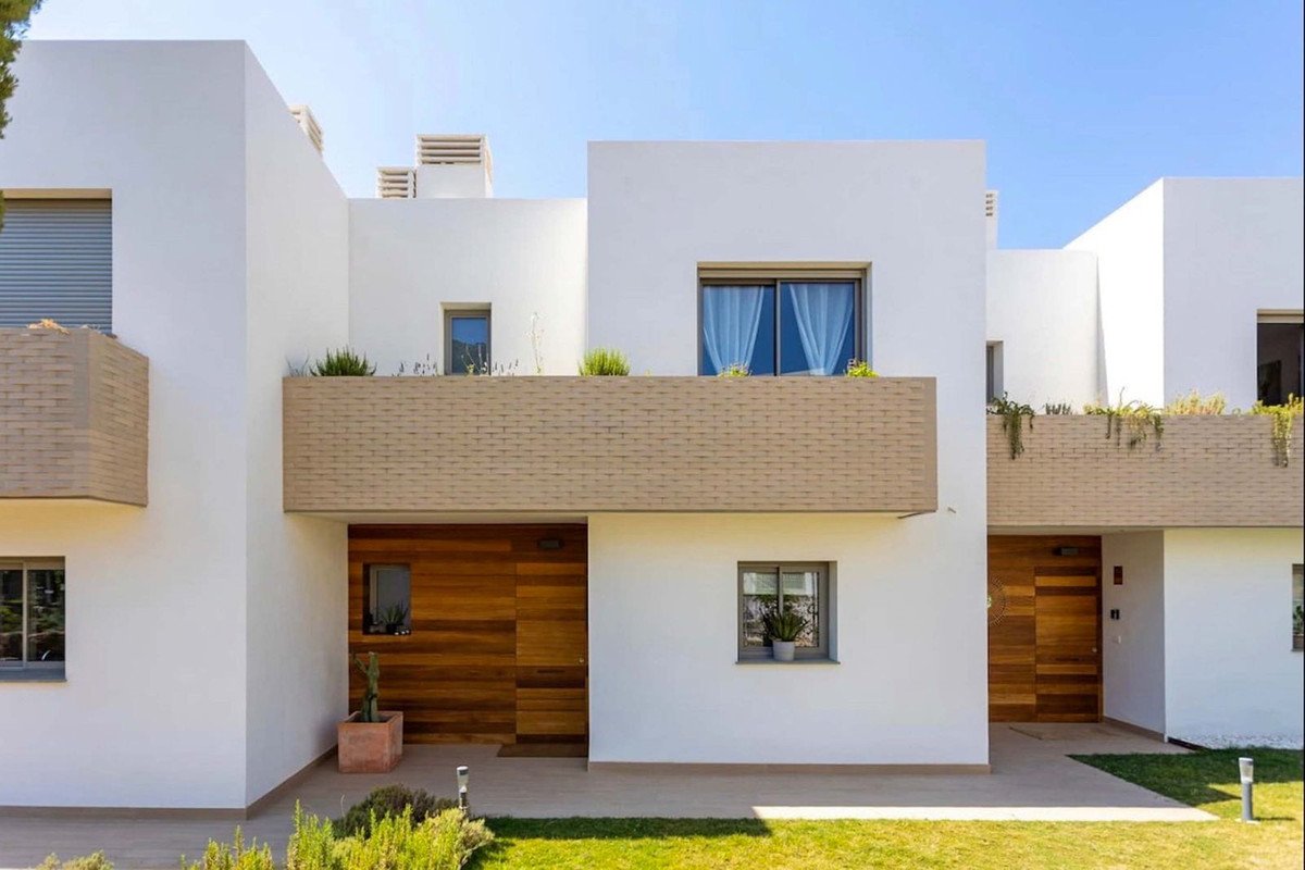 3 Bed Townhouse in Calahonda