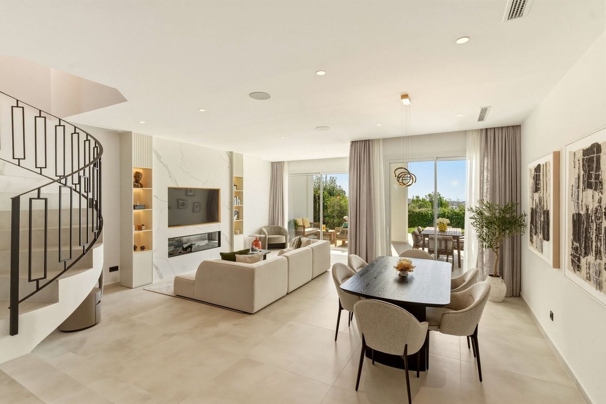 3 Bed Townhouse in La Quinta