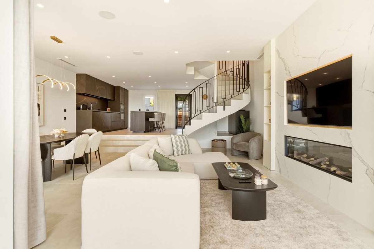 3 Bed Townhouse in La Quinta