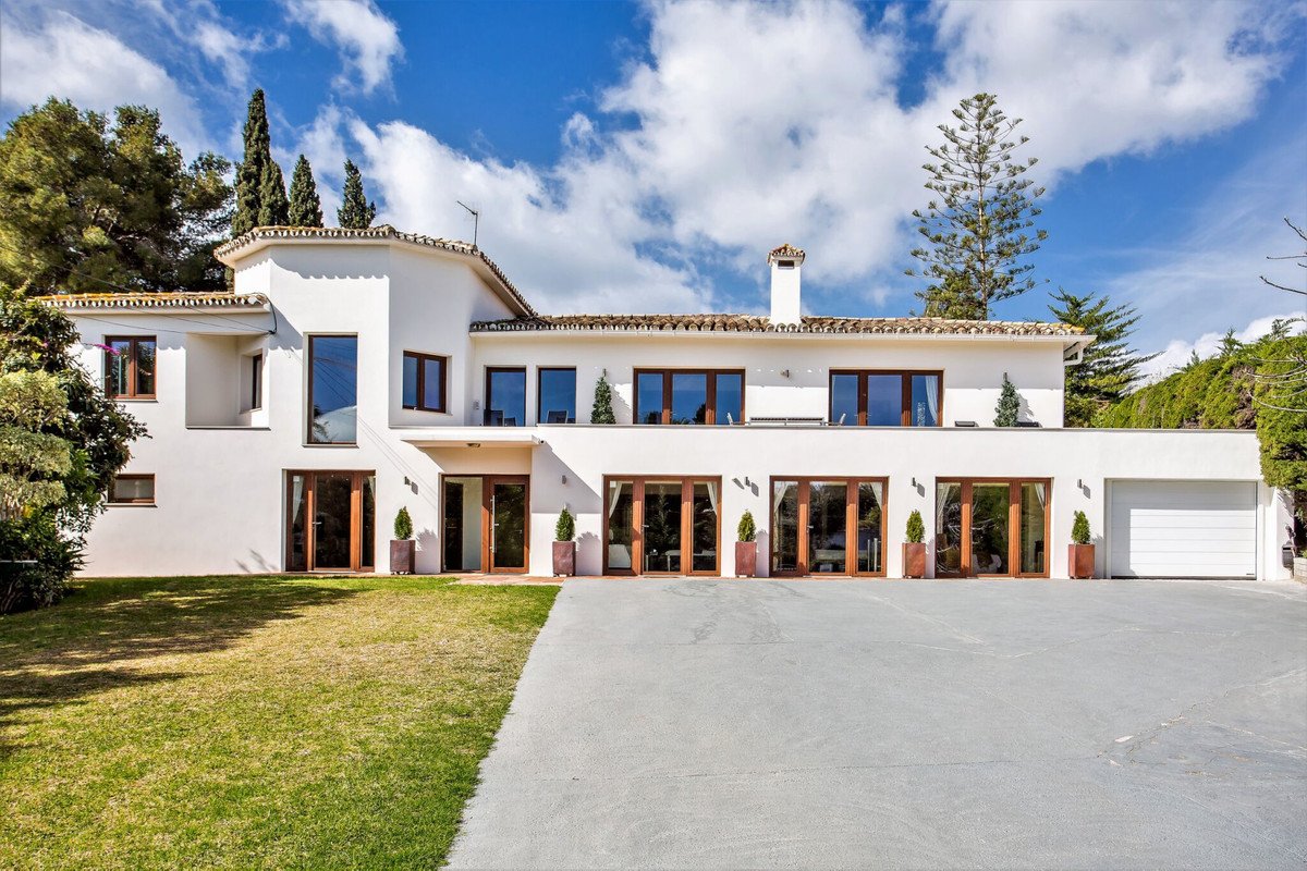 7 Bed Detached Villa in San Pedro de Alcántara