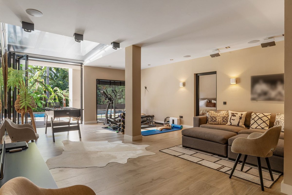 4 Bed Detached Villa in El Rosario