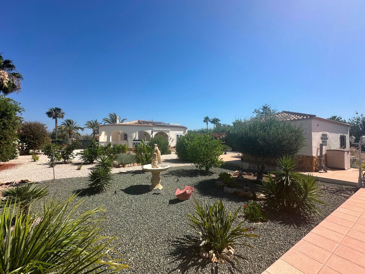 3 Bed Detached Villa in Catral