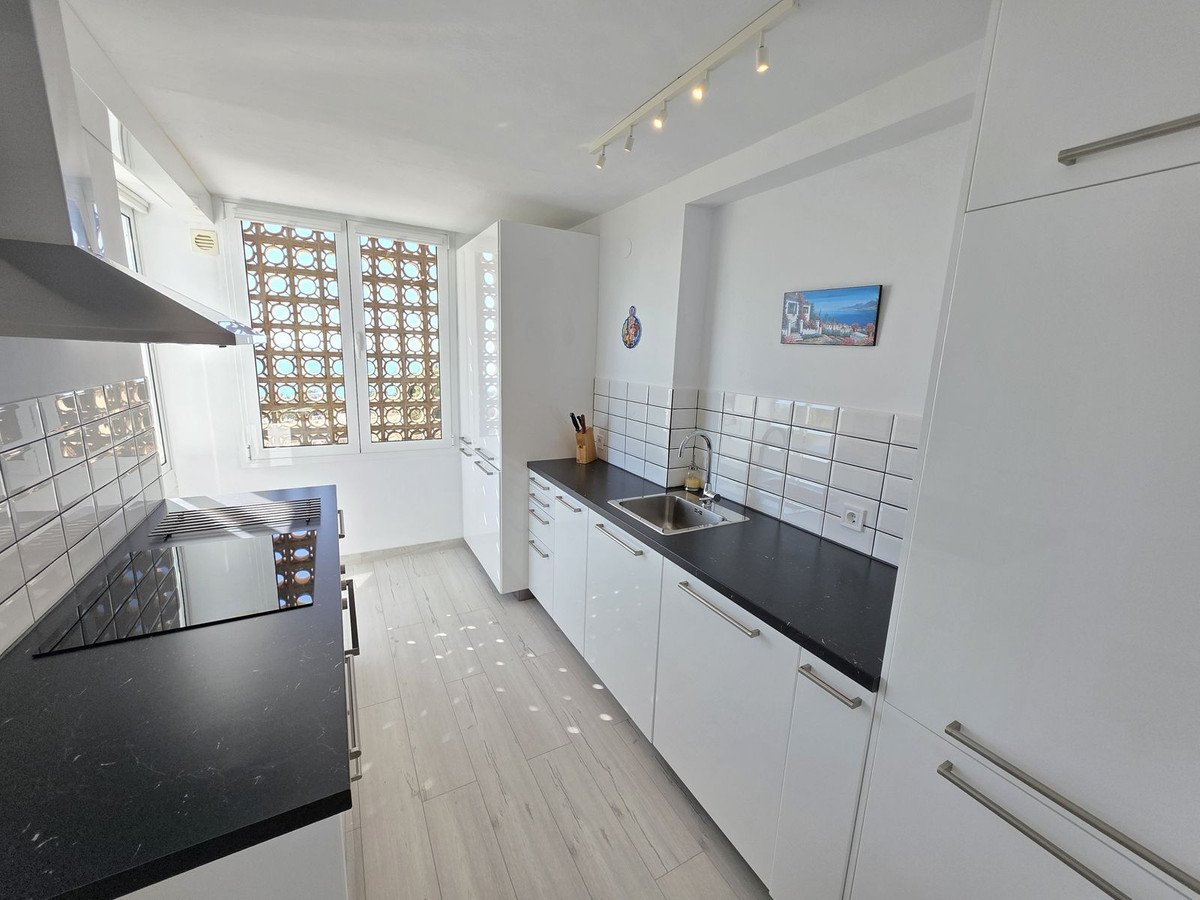 3 Bed Top Floor Apartment in Benalmadena Pueblo
