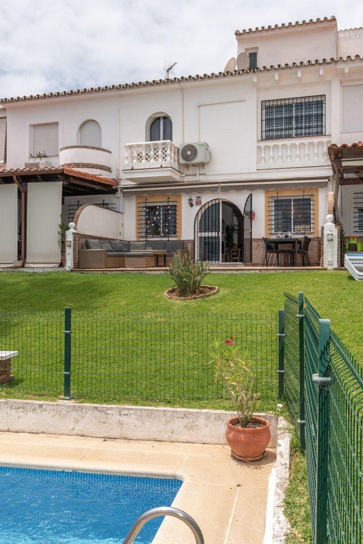 4 Bed Townhouse in Mijas