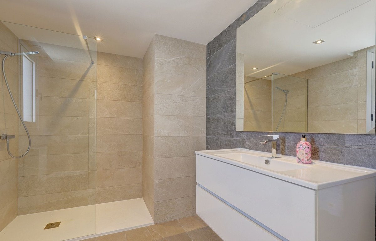 3 Bed Penthouse in La Cala Golf
