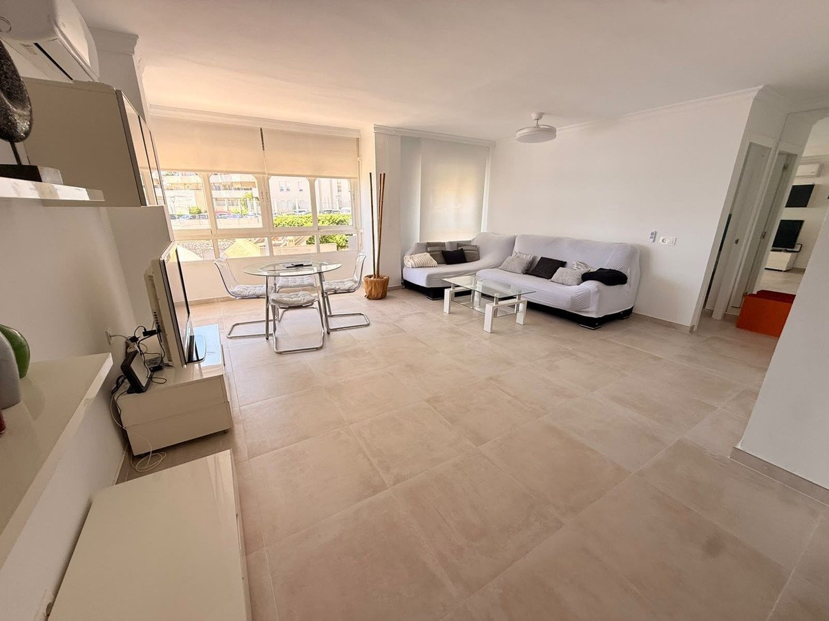 3 Bed Middle Floor Apartment in Benalmadena