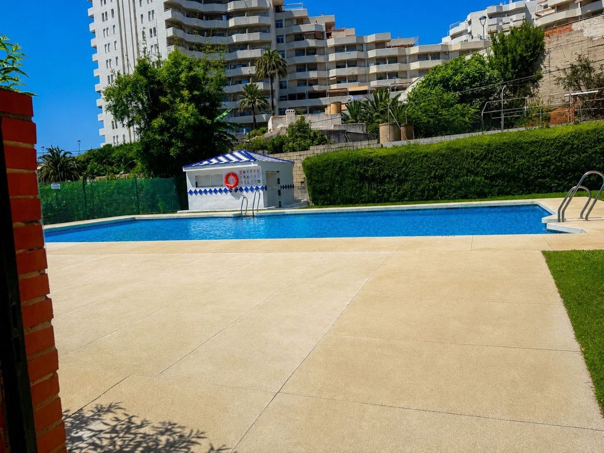 3 Bed Middle Floor Apartment in Benalmadena