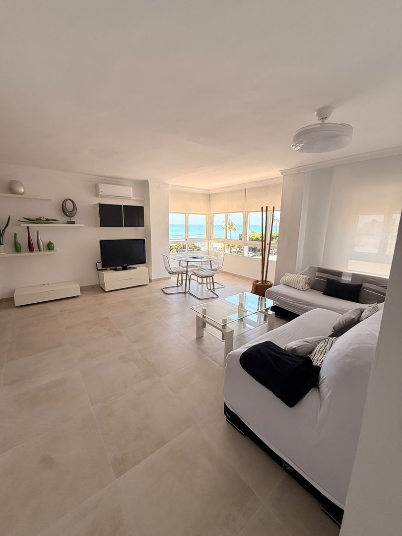 3 Bed Middle Floor Apartment in Benalmadena