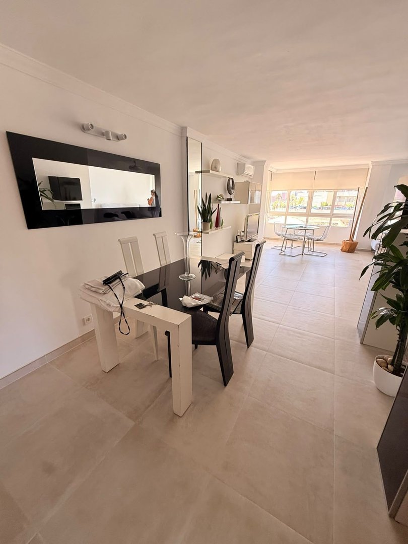 3 Bed Middle Floor Apartment in Benalmadena