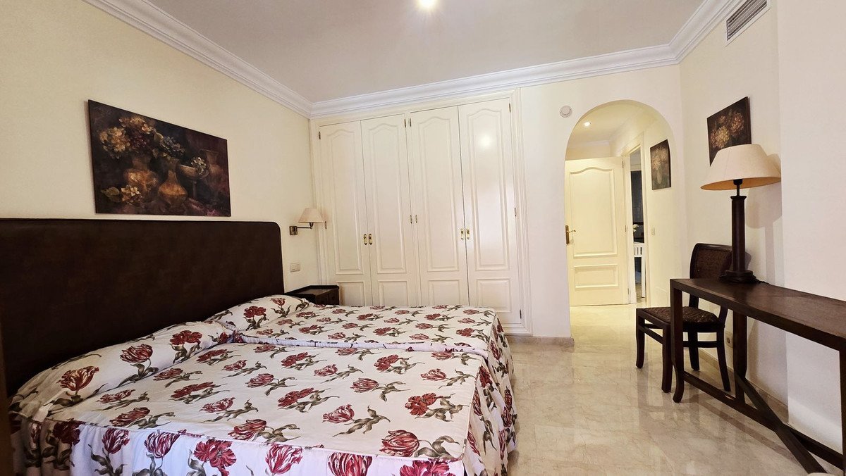 2 Bed Ground Floor Apartment in Puerto Banús