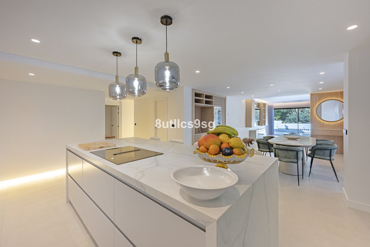 3 Bed Ground Floor Apartment in The Golden Mile