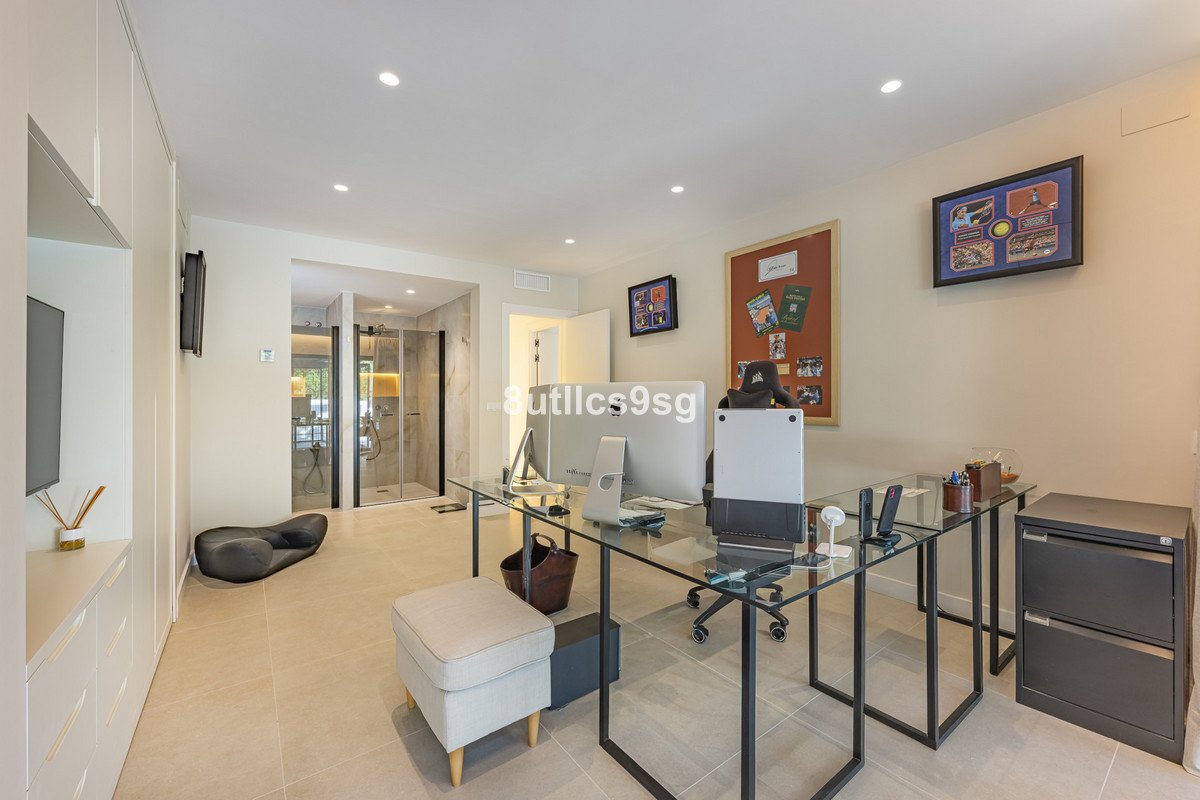 3 Bed Ground Floor Apartment in The Golden Mile