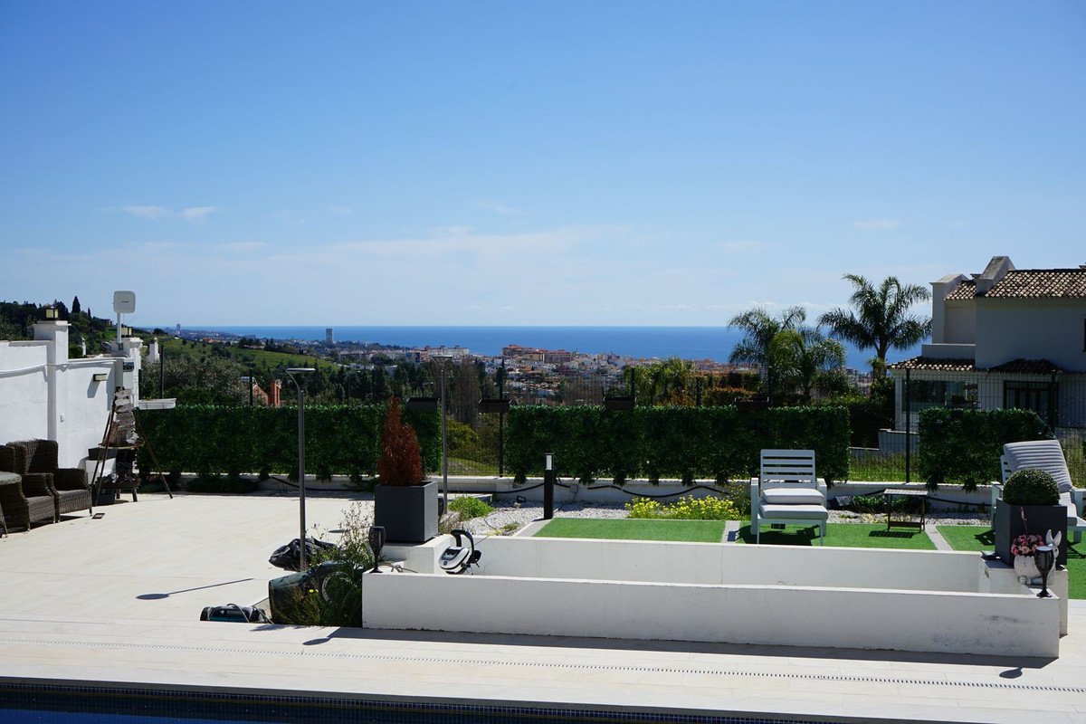 6 Bed Detached Villa in Marbella