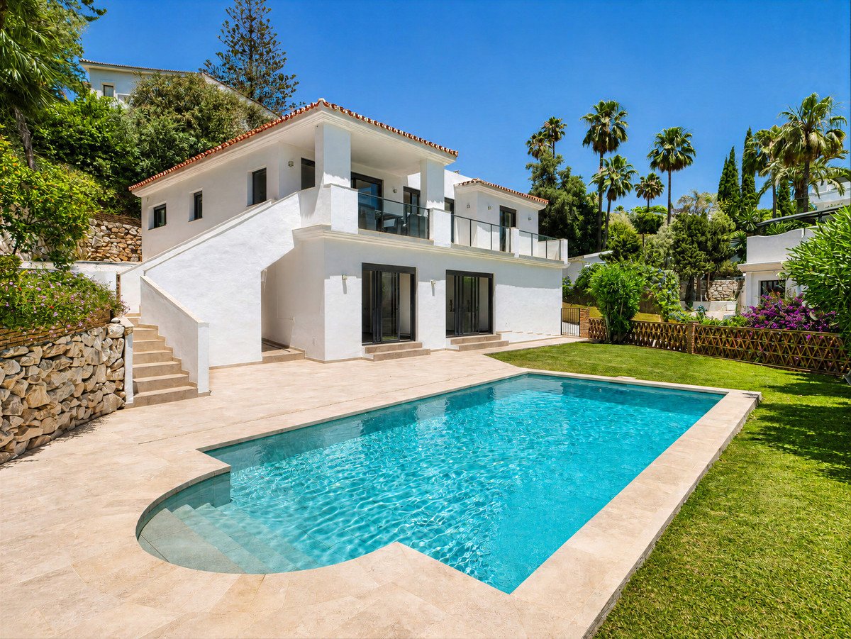 4 Bed Detached Villa in El Rosario