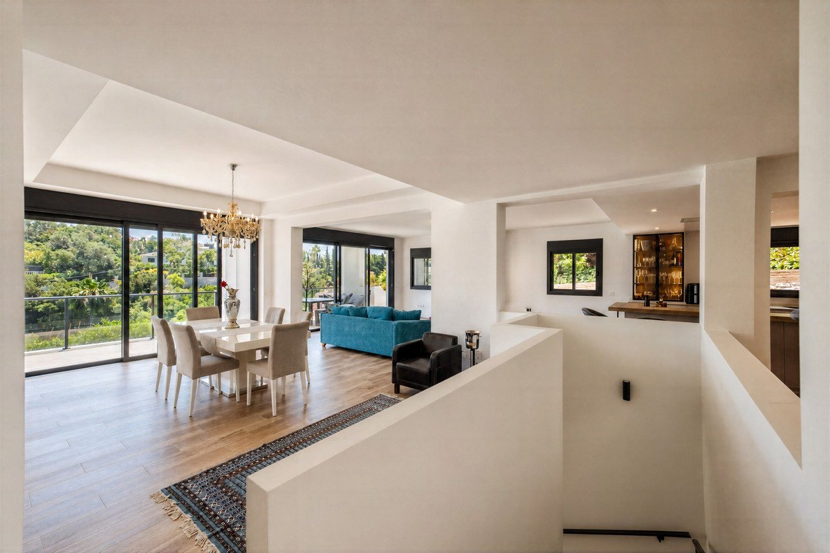4 Bed Detached Villa in El Rosario
