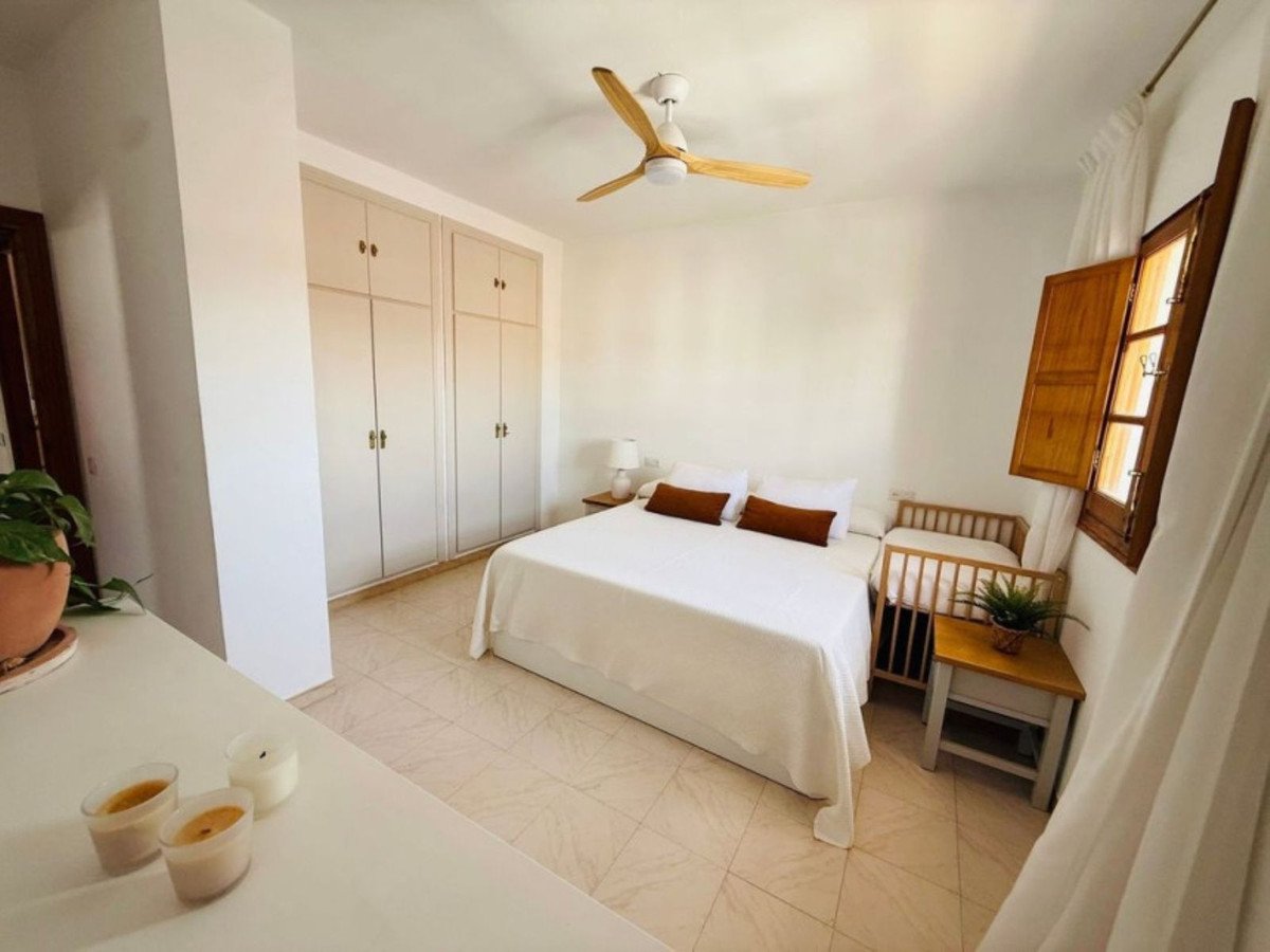 3 Bed Semi-Detached House in Jimena de la Frontera