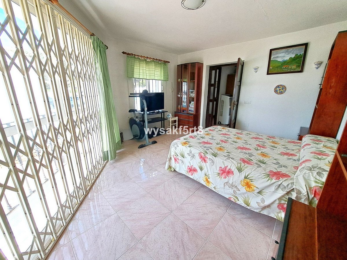 3 Bed Townhouse in La Duquesa