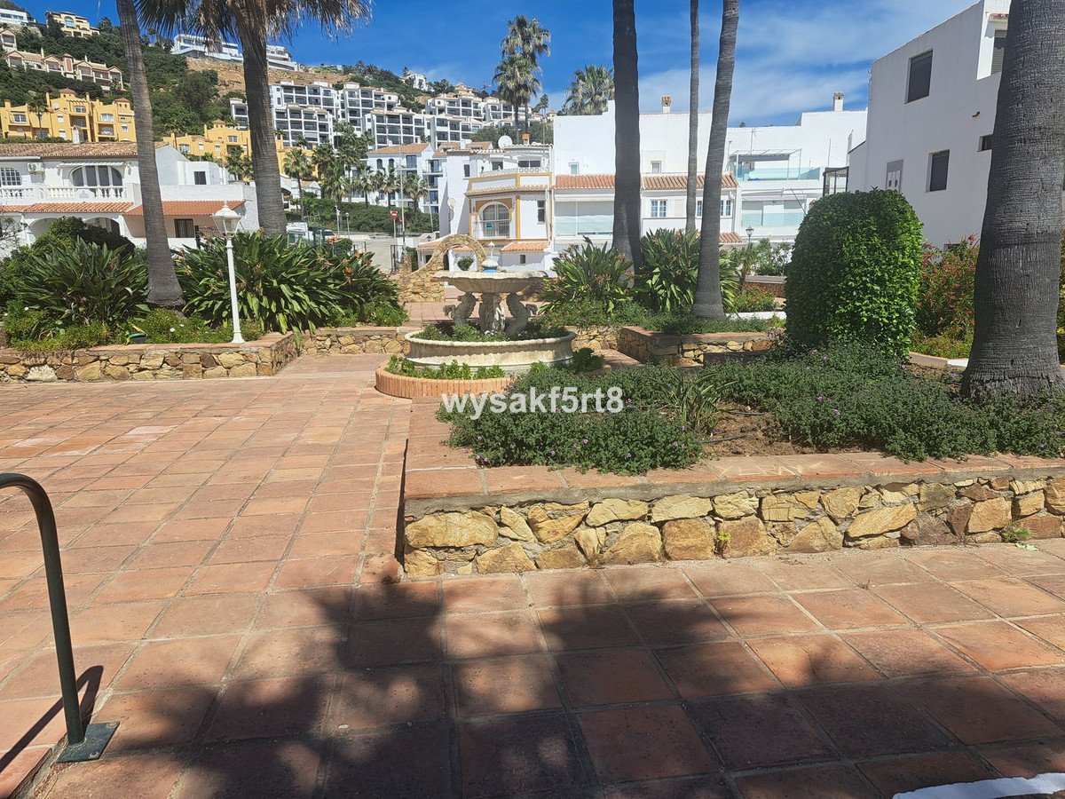 3 Bed Townhouse in La Duquesa
