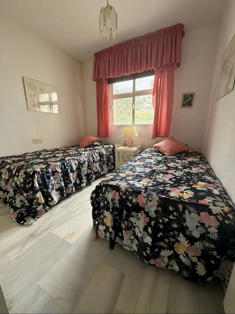 2 Bed Middle Floor Apartment in Torremuelle