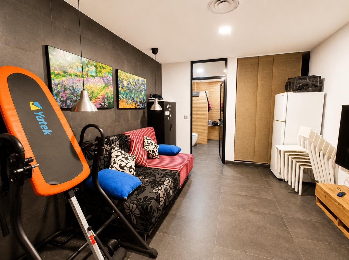 2 Bed Ground Floor Apartment in Cruz del Humilladero