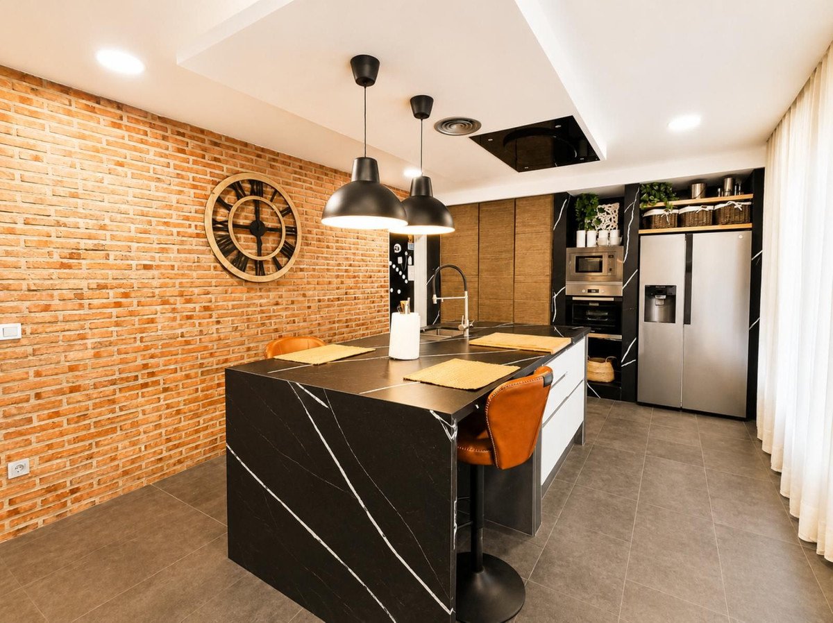 2 Bed Ground Floor Apartment in Cruz del Humilladero