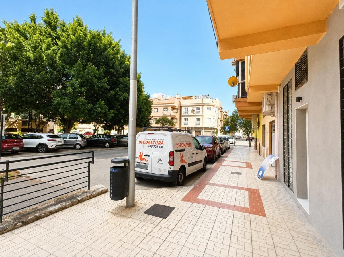 2 Bed Ground Floor Apartment in Cruz del Humilladero