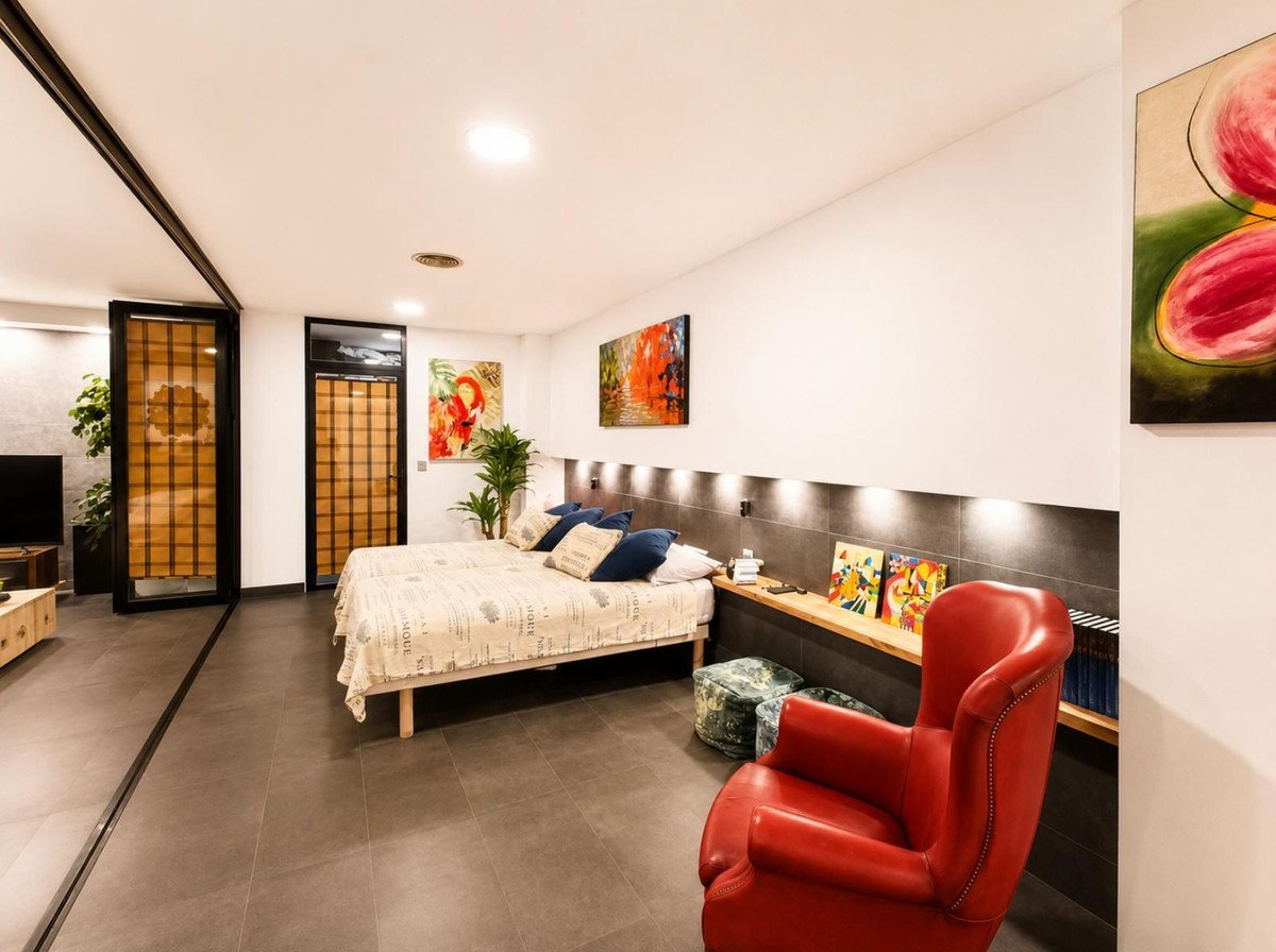 2 Bed Ground Floor Apartment in Cruz del Humilladero