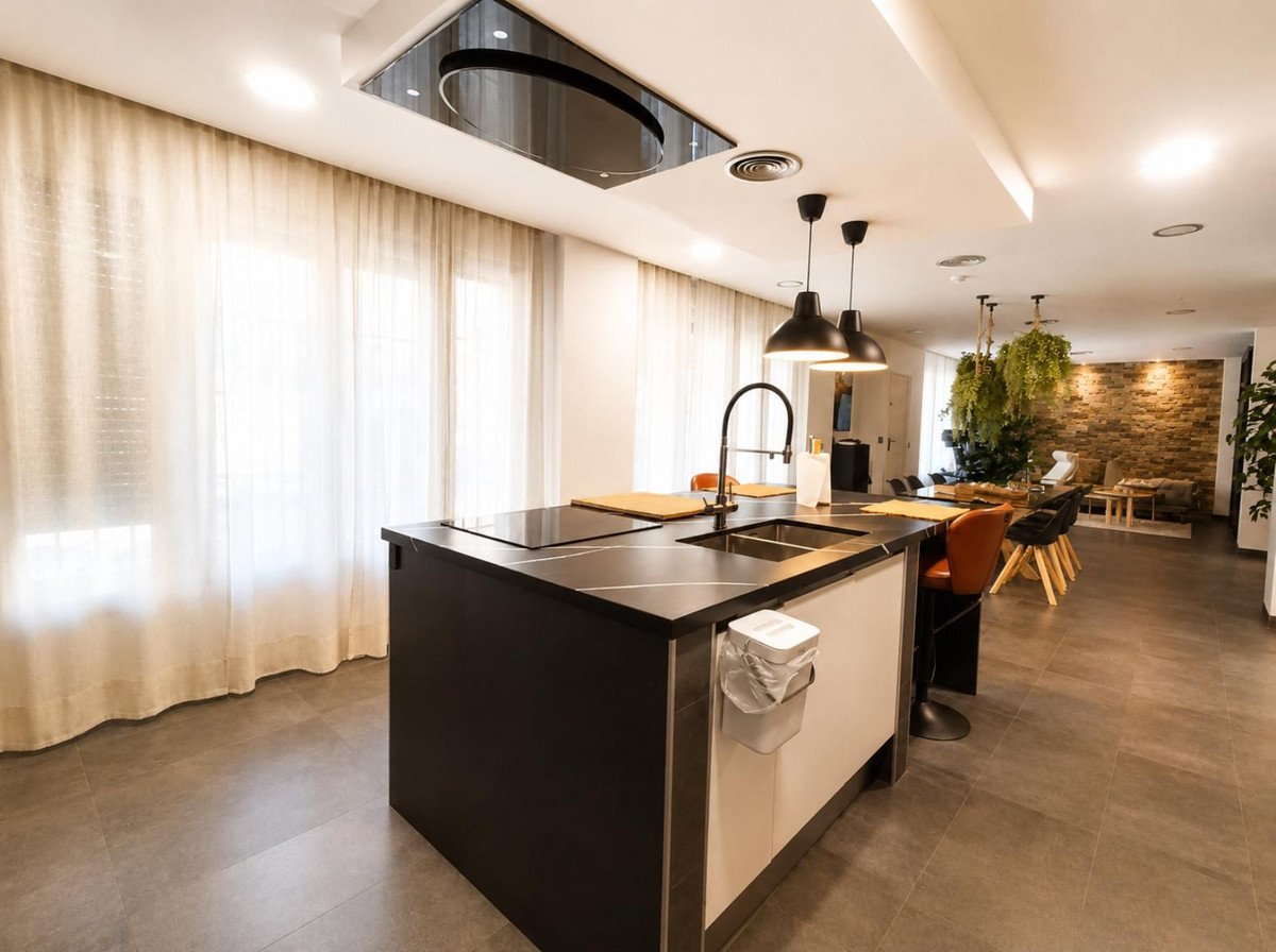 2 Bed Ground Floor Apartment in Cruz del Humilladero