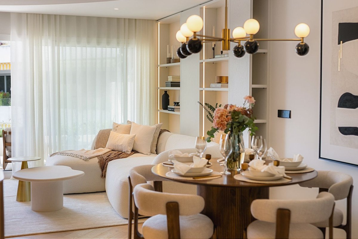 3 Bed Middle Floor Apartment in Marbella