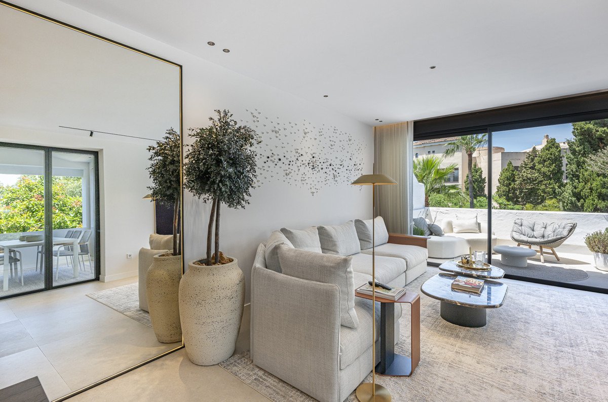 3 Bed Penthouse Duplex in Puerto Banús