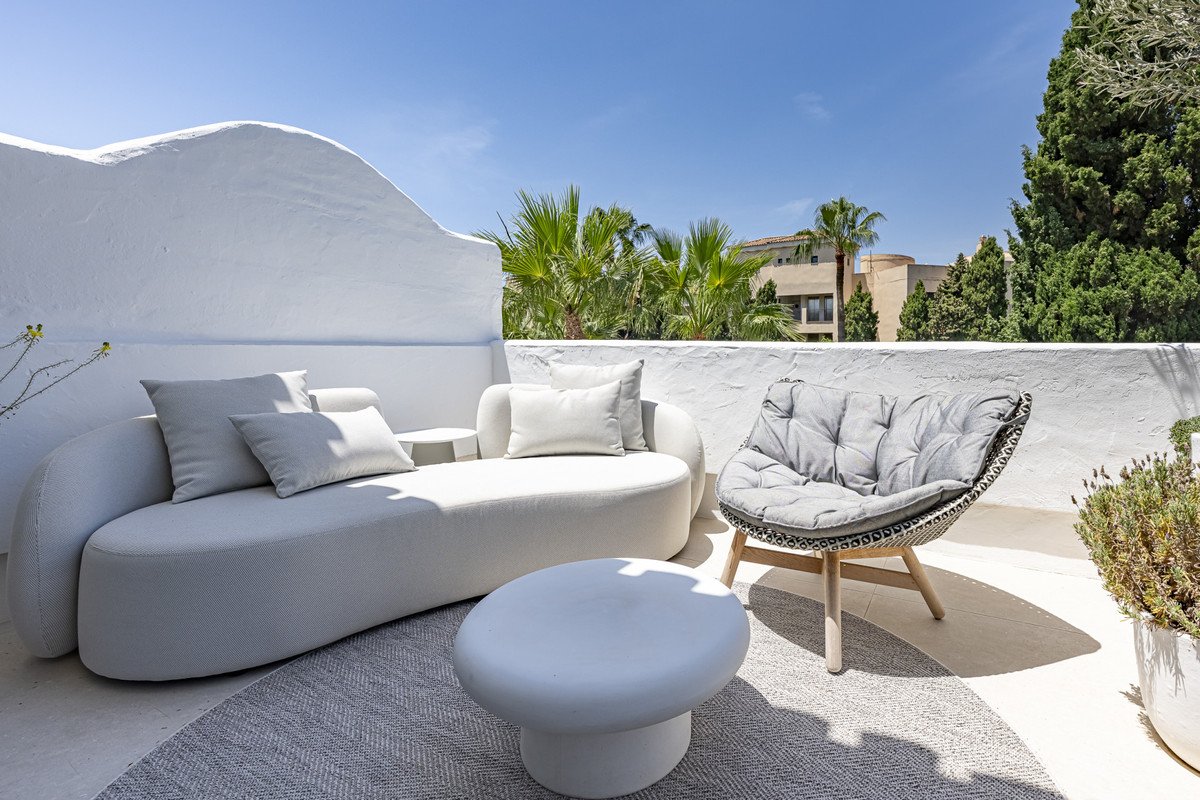 3 Bed Penthouse Duplex in Puerto Banús