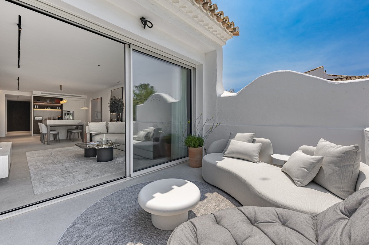 3 Bed Penthouse Duplex in Puerto Banús