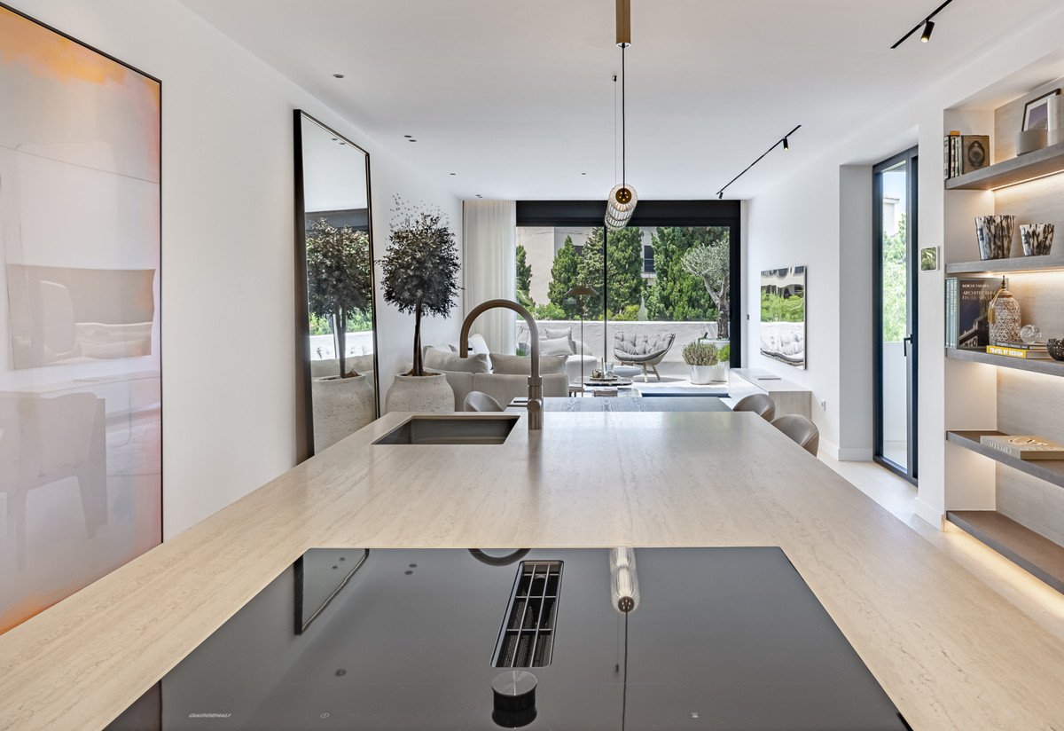 3 Bed Penthouse Duplex in Puerto Banús