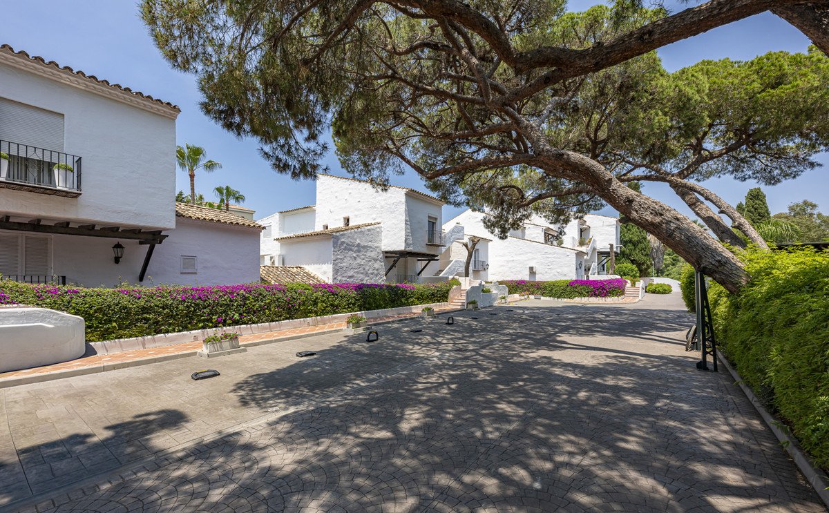 3 Bed Penthouse Duplex in Puerto Banús