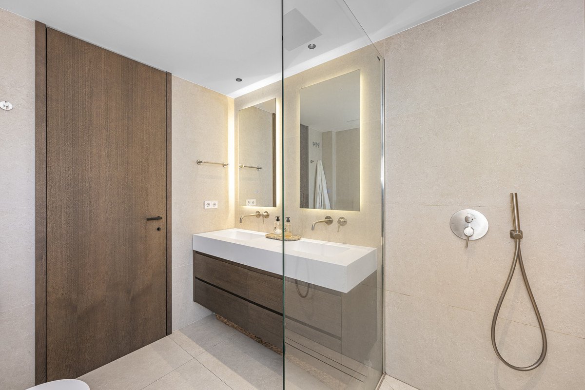 3 Bed Penthouse Duplex in Puerto Banús