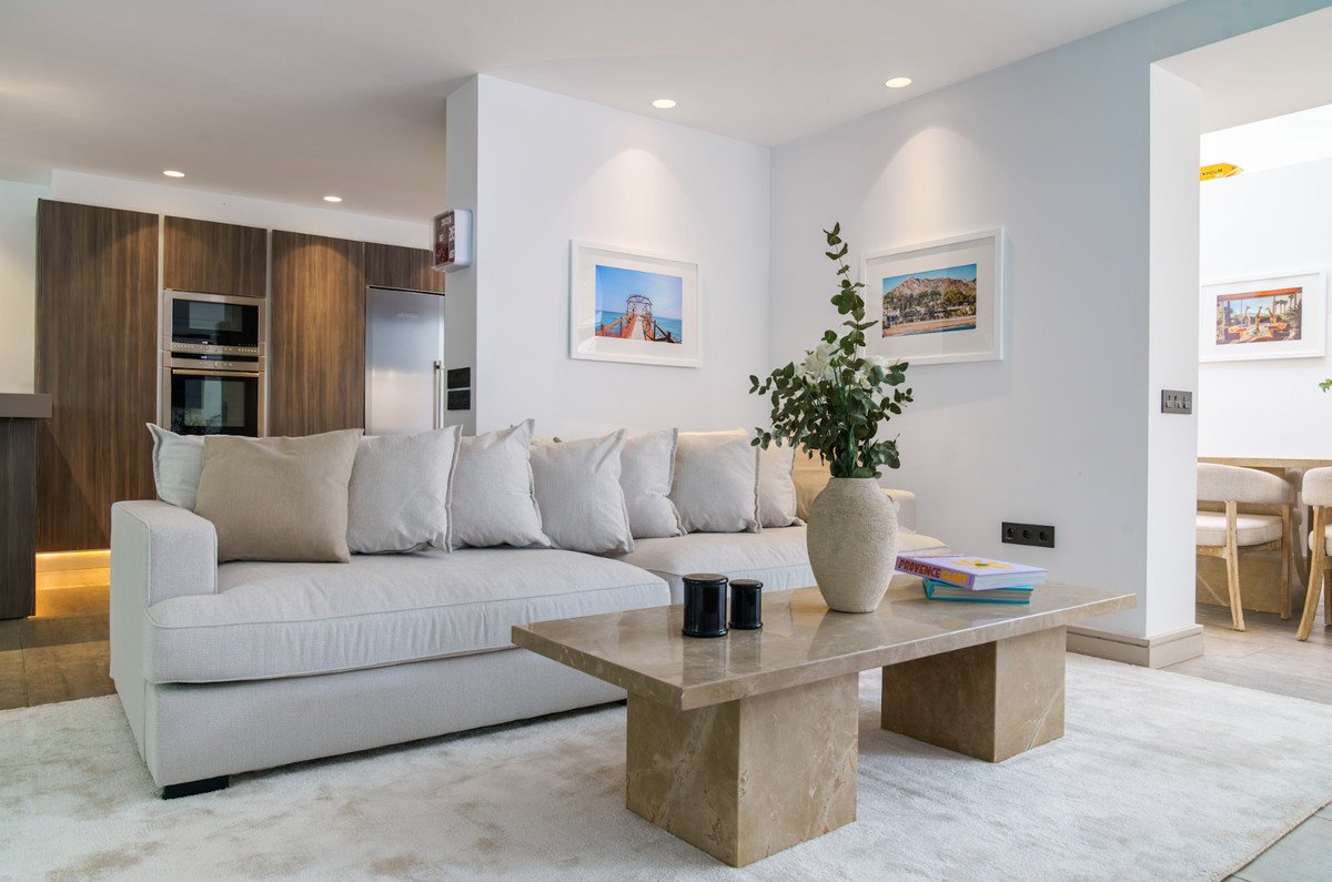 5 Bed Detached Villa in Nueva Andalucía